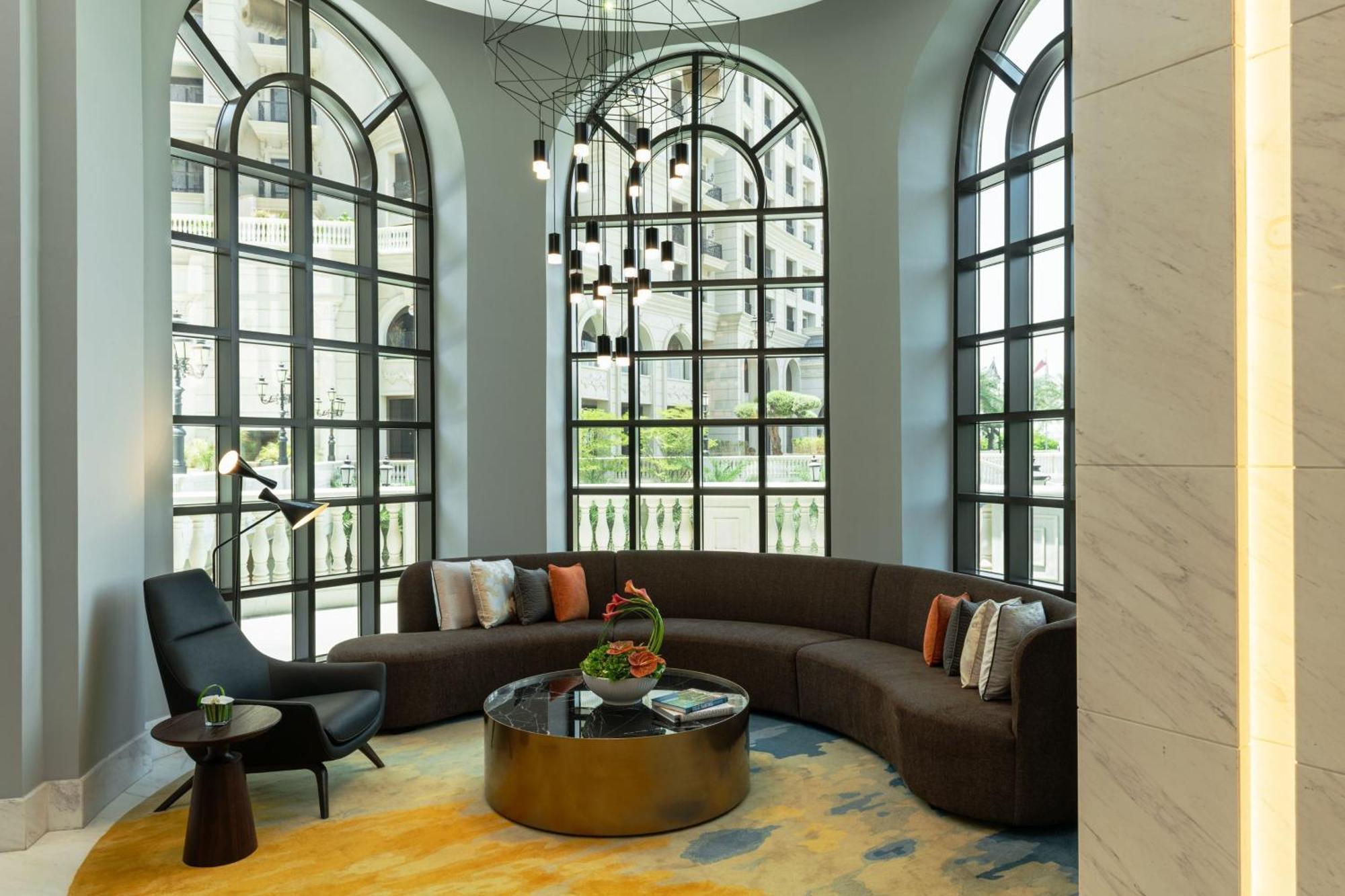 Le Royal Meridien Place Vendome Lusail Exterior photo The lobby of the hotel