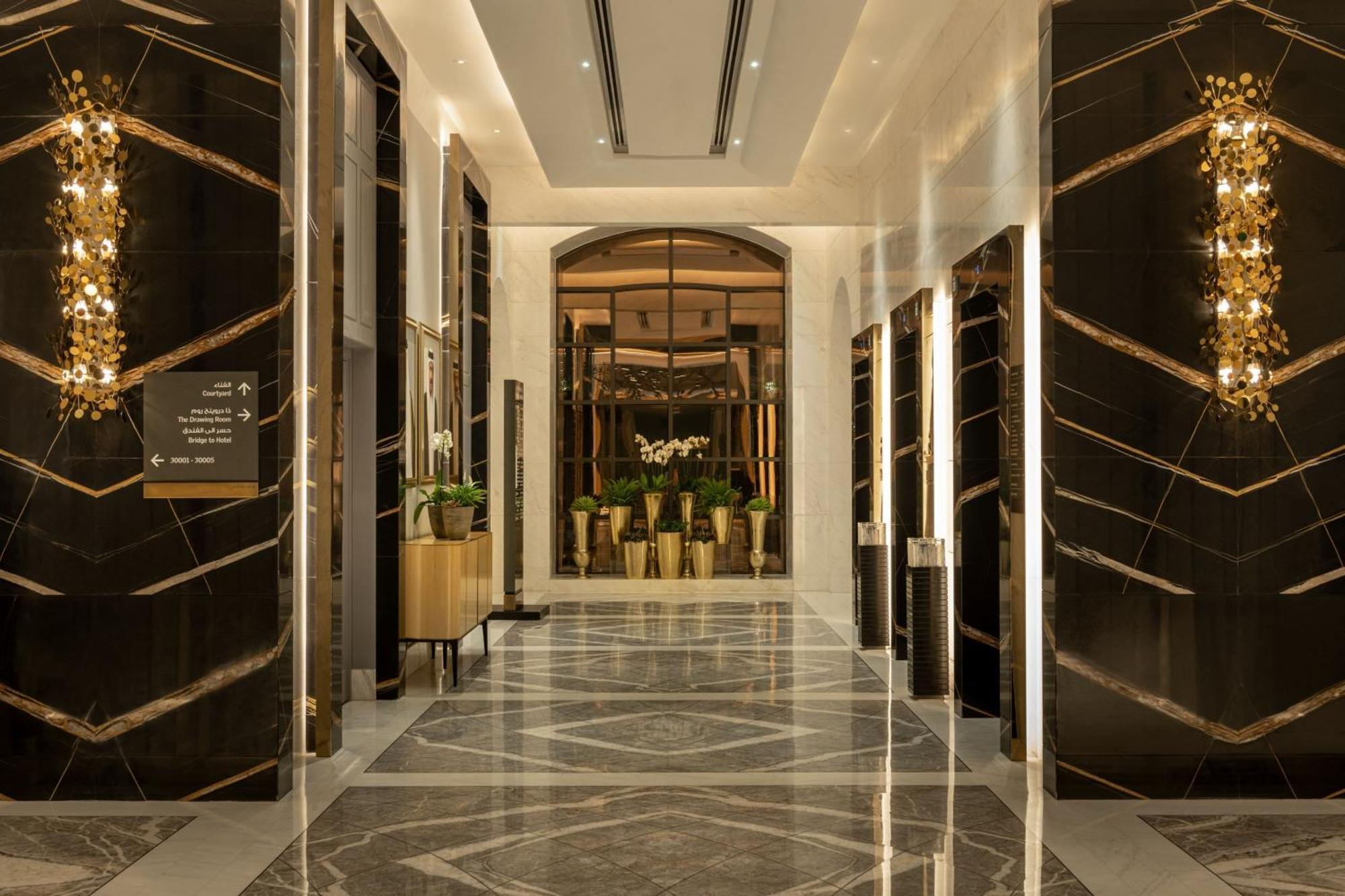 Le Royal Meridien Place Vendome Lusail Exterior photo The lobby of the hotel
