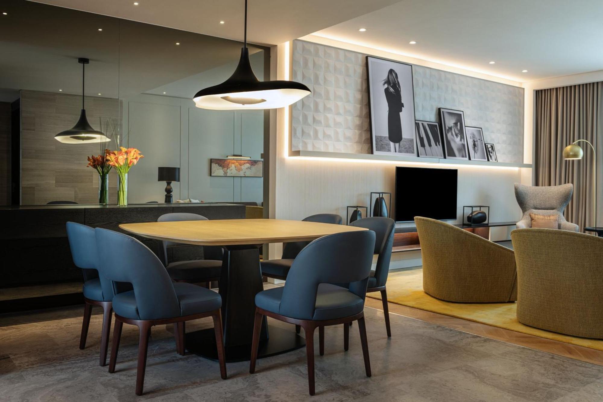 Le Royal Meridien Place Vendome Lusail Exterior photo A suite at the hotel