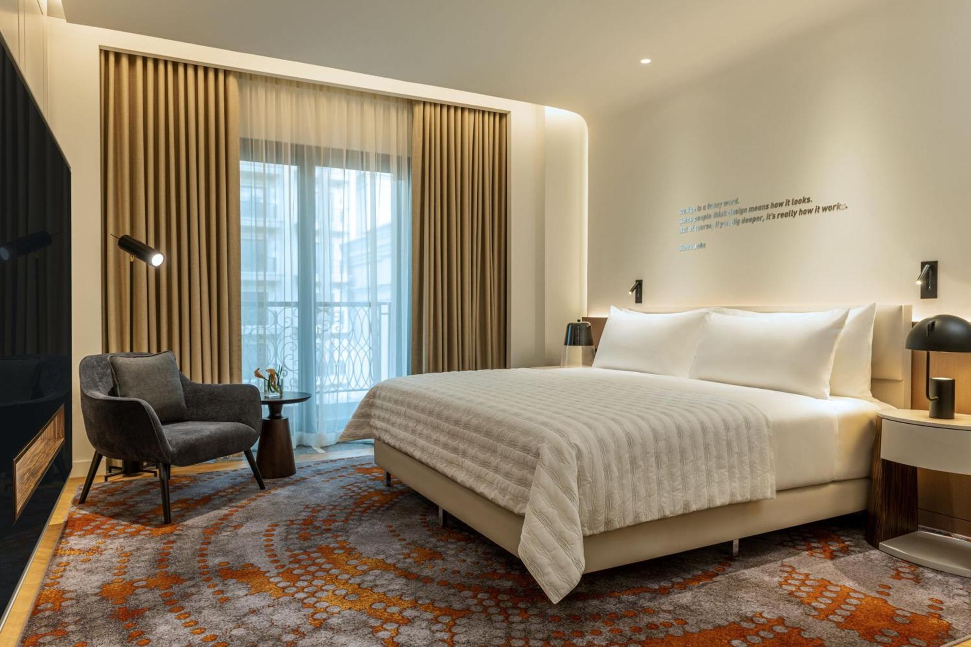 Le Royal Meridien Place Vendome Lusail Exterior photo Deluxe King