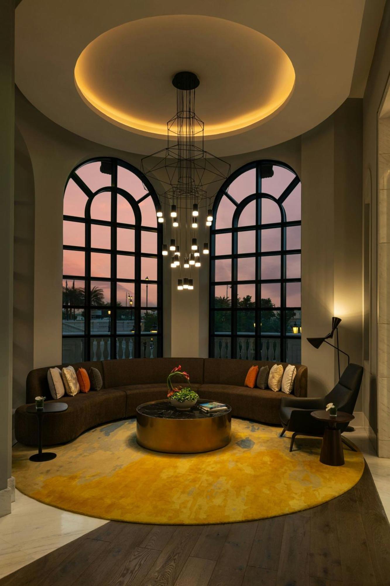 Le Royal Meridien Place Vendome Lusail Exterior photo The lobby of the hotel